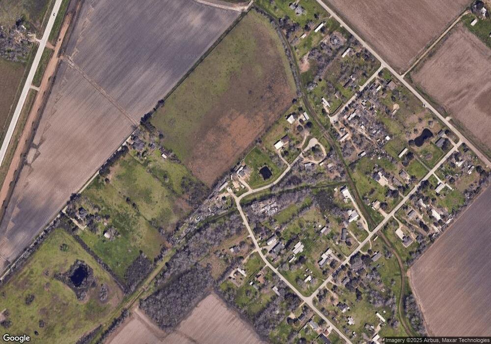 7602 Merchant Dr, Needville, TX 77461 - photo 1