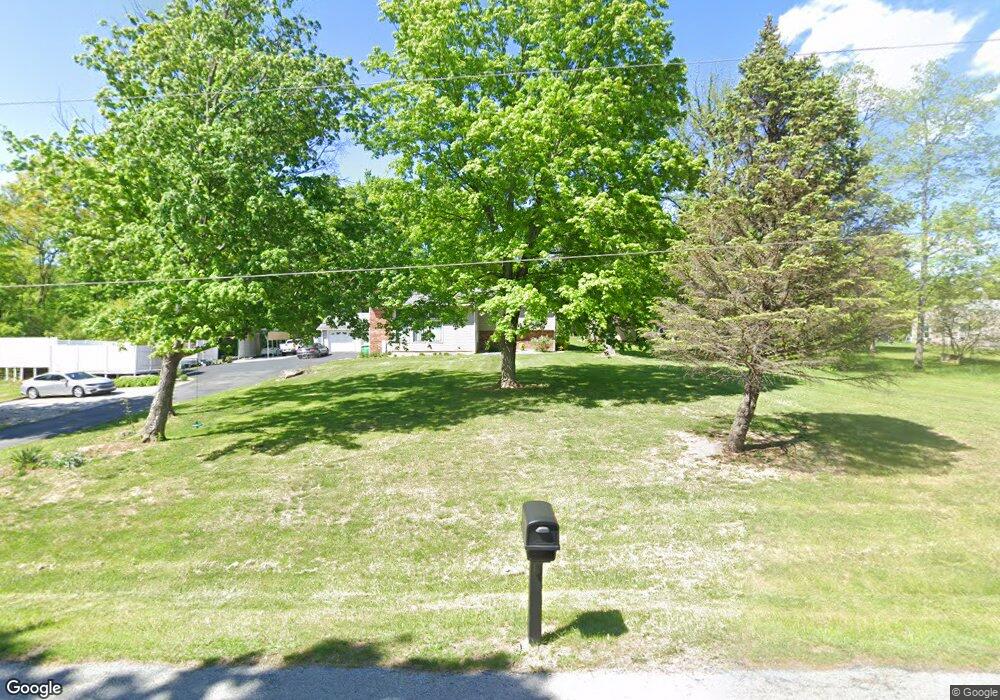 8002 Maple Grove Dr, Georgetown, IN 47122 - photo 1