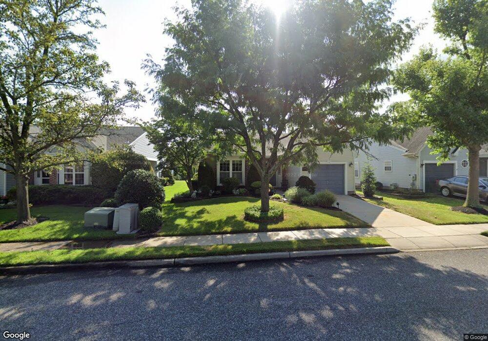 684 Cascade Dr S, Mount Laurel, NJ 08054 - photo 1