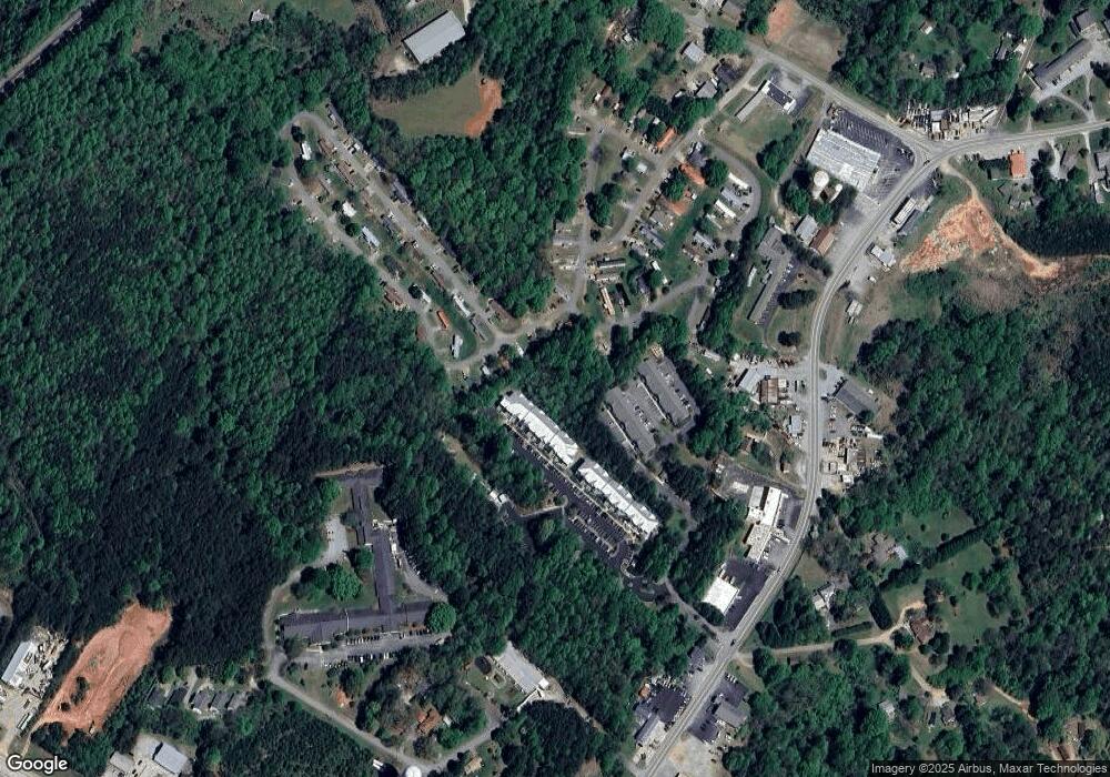 515 Apple Tree Ln, Cornelia, GA 30531 - photo 1