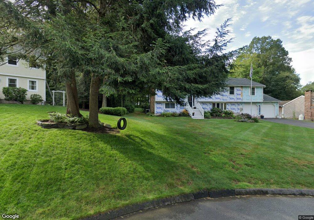 7 Meadowside Dr, Unionville, CT 06085 - photo 1