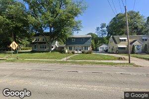 428 N Riverview Dr, Kalamazoo, MI 49004