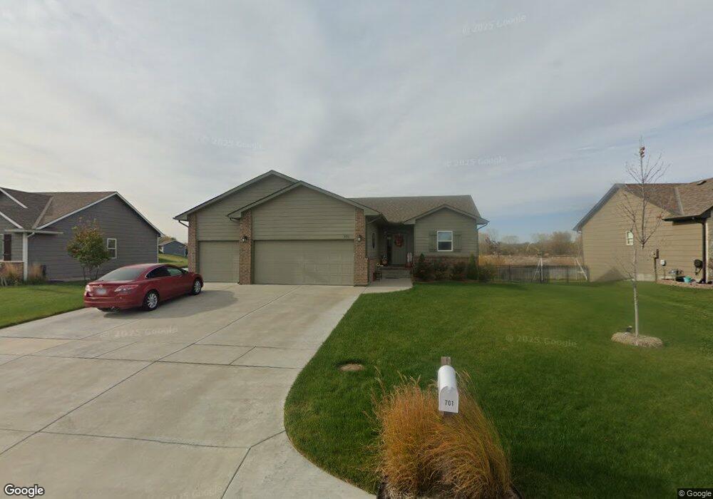 701 S Horseshoe Bend, Maize, KS 67101 - photo 1