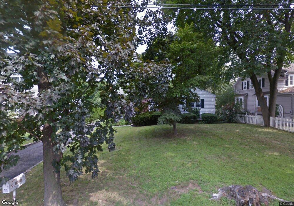 15 Meyer Place, Riverside, CT 06878 - photo 1