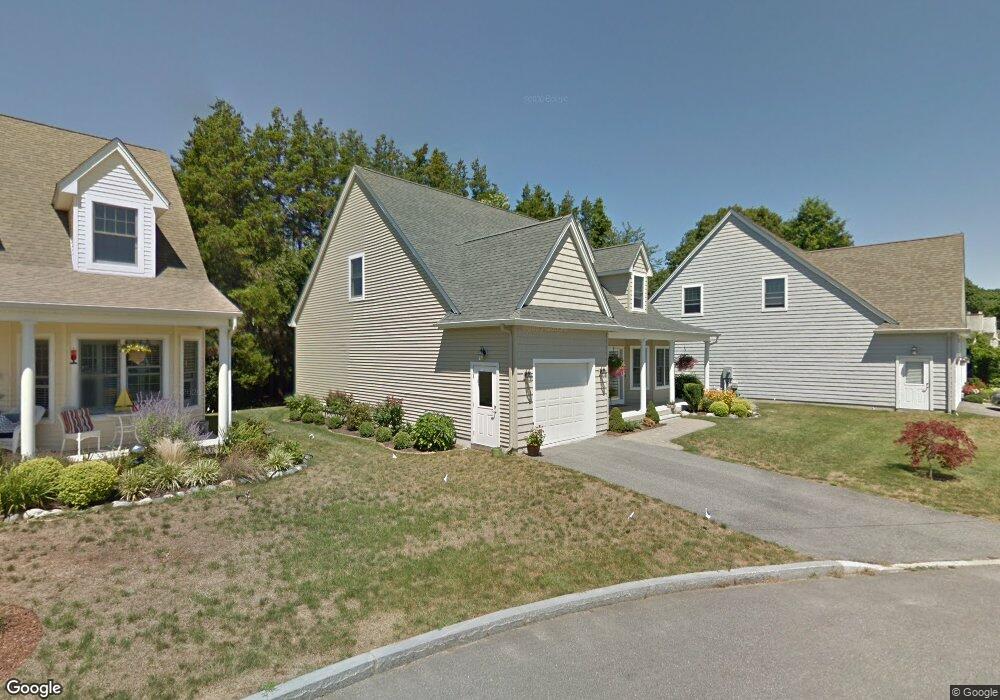 7 Easy St, New London, CT 06320 - photo 1