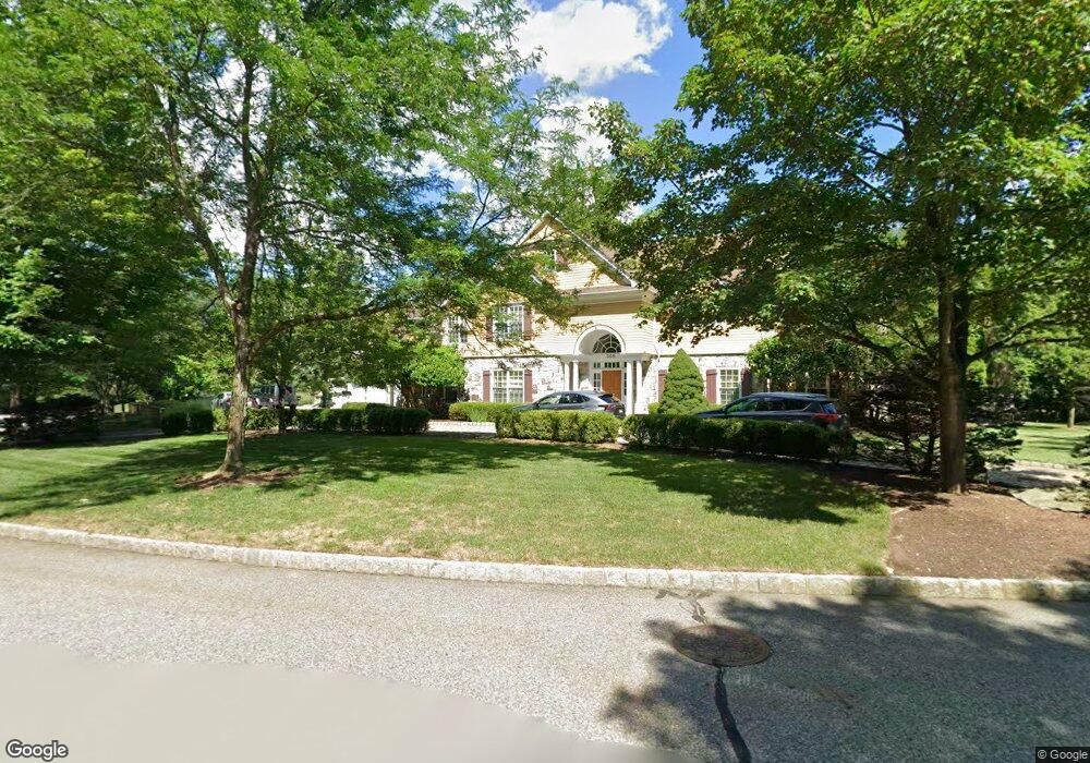 305 Sleepy Hollow Ln, Franklin Lakes, NJ 07417 - photo 1