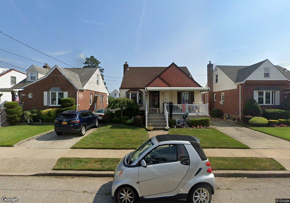 1067 Mosefan St, Franklin Square, NY 11010 - photo 1