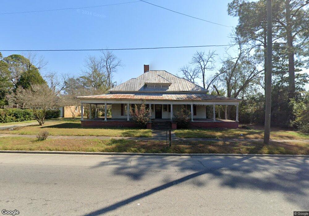 81 S Third Ave, Mc Rae, GA 31055 - photo 1