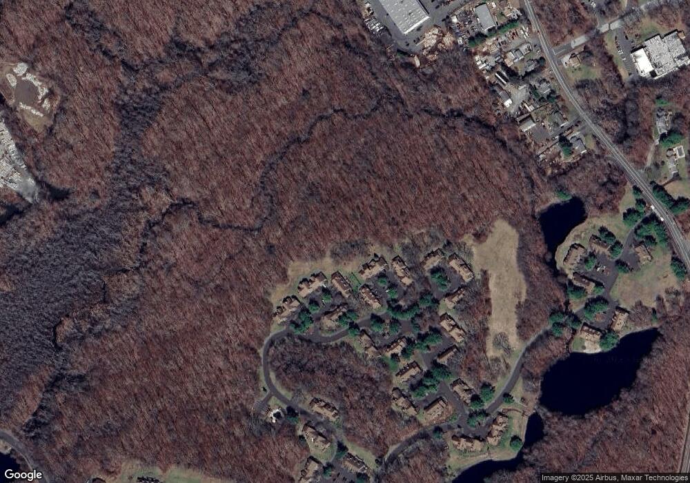 2 Willowbrook Cir, Monroe, CT 06468 - photo 1