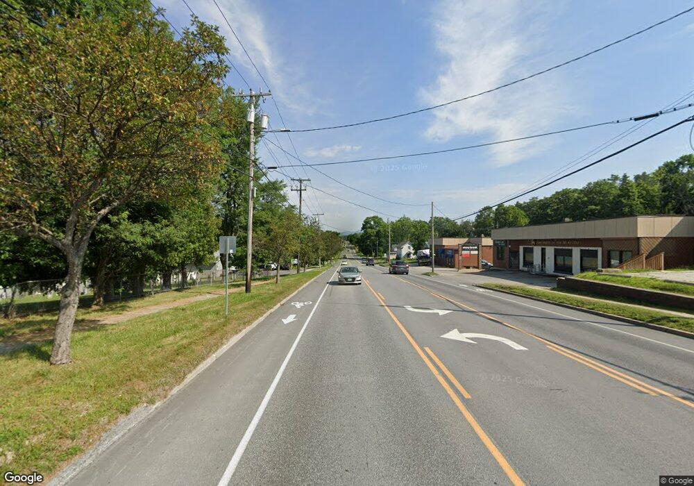 B2 N Main St unit 2, Rutland, VT 05701 - photo 1