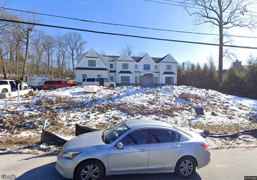 260 Devon Rd, Tenafly, NJ 07670 - photo 1