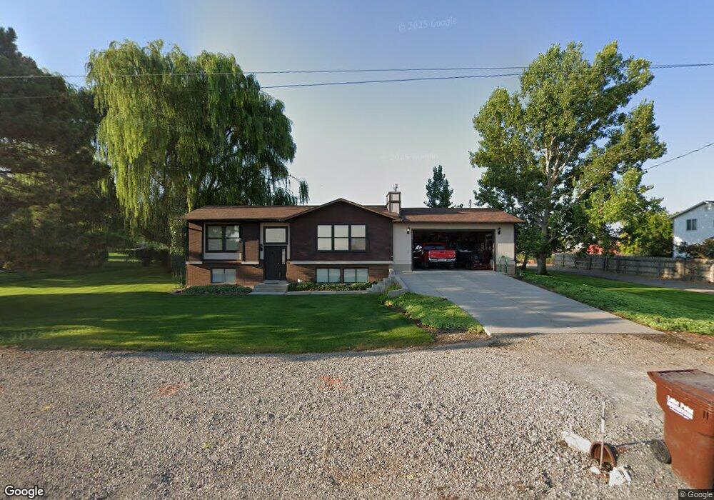 1544 Canyon Rd, Tooele, UT 84074 - photo 1