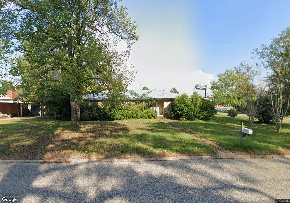 813 Highland St, Dothan, AL 36301 - photo 1