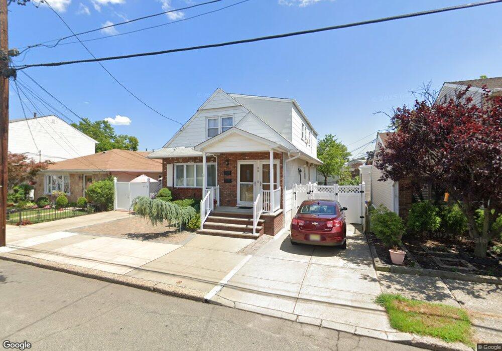 88 Riverview Rd, Jersey City, NJ 07305 - photo 1