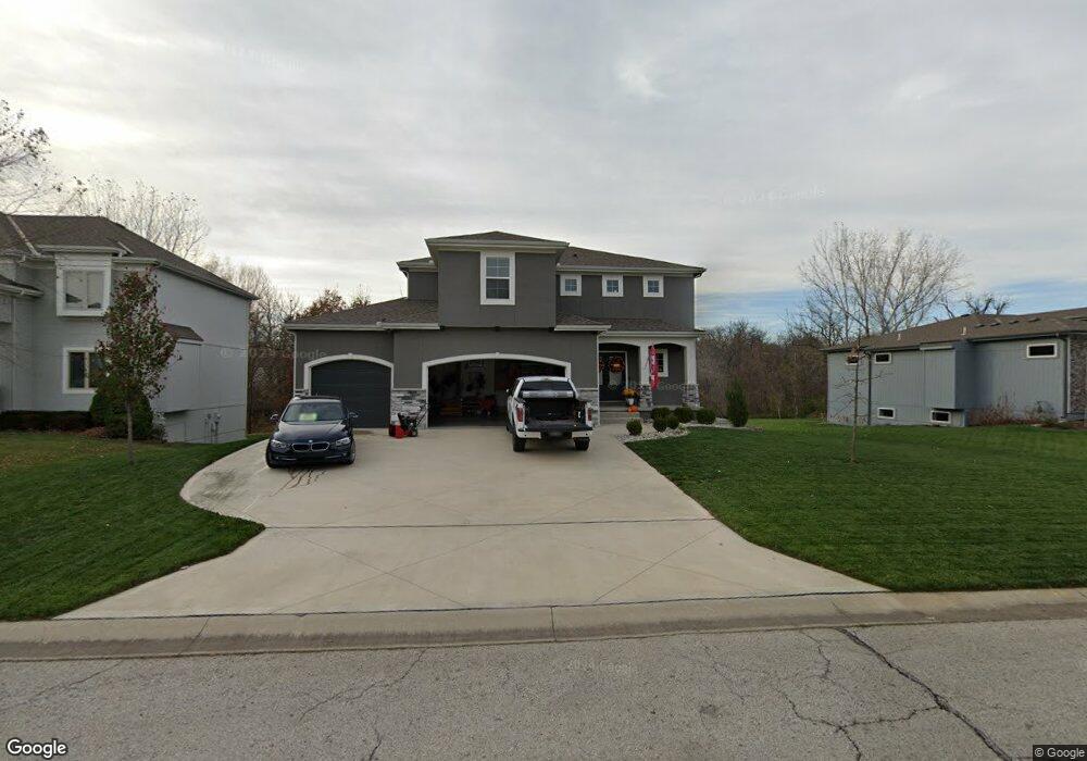 4716 Grove St, Shawnee, KS 66226 - photo 1