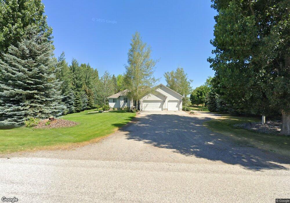 566 W 75 S, Blackfoot, ID 83221 - photo 1