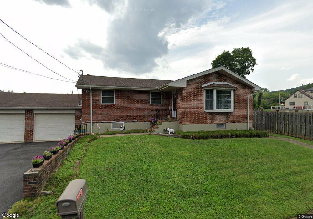 1630 Allen Ave, Allentown, PA 18103 - photo 1