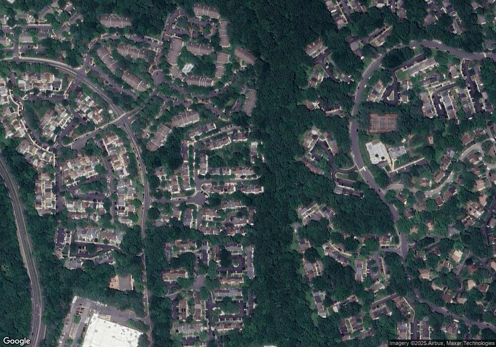 12223 Wye Oak Commons Cir, Burke, VA 22015 - photo 1