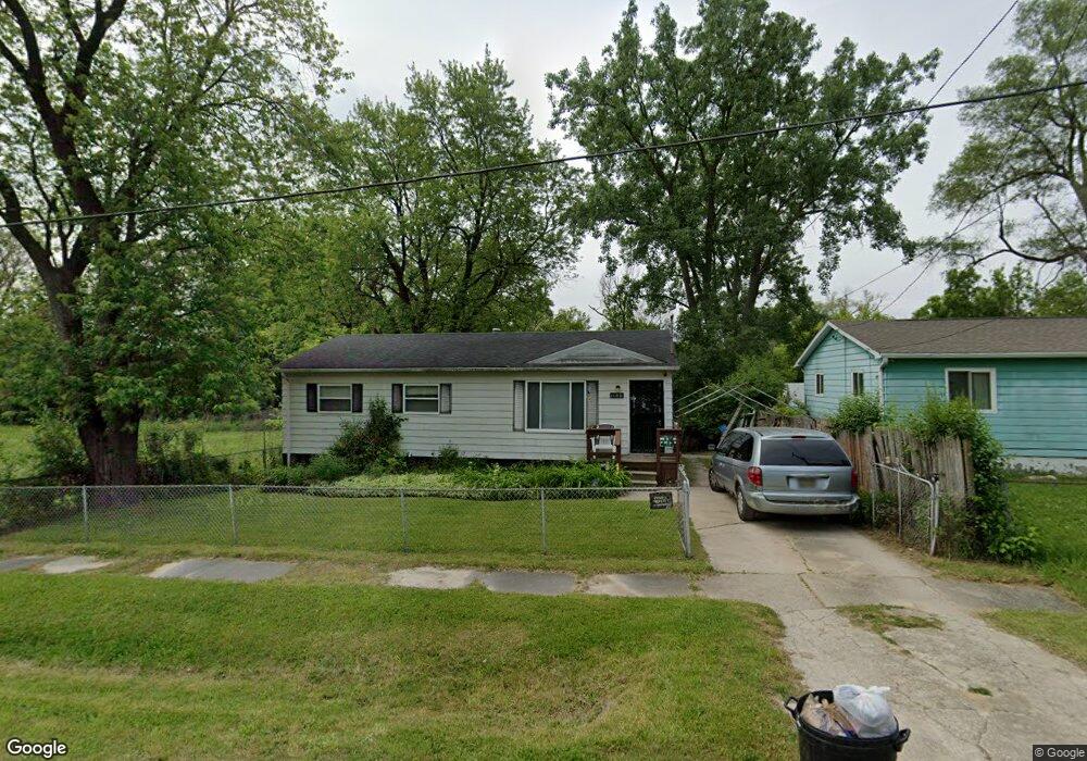 1168 E Humphrey Ave, Flint, MI 48505 - photo 1