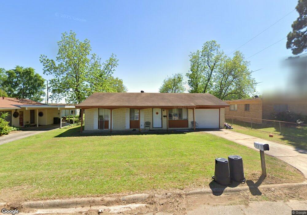 1006 Mariana Dr, Wake Village, TX 75501 - photo 1