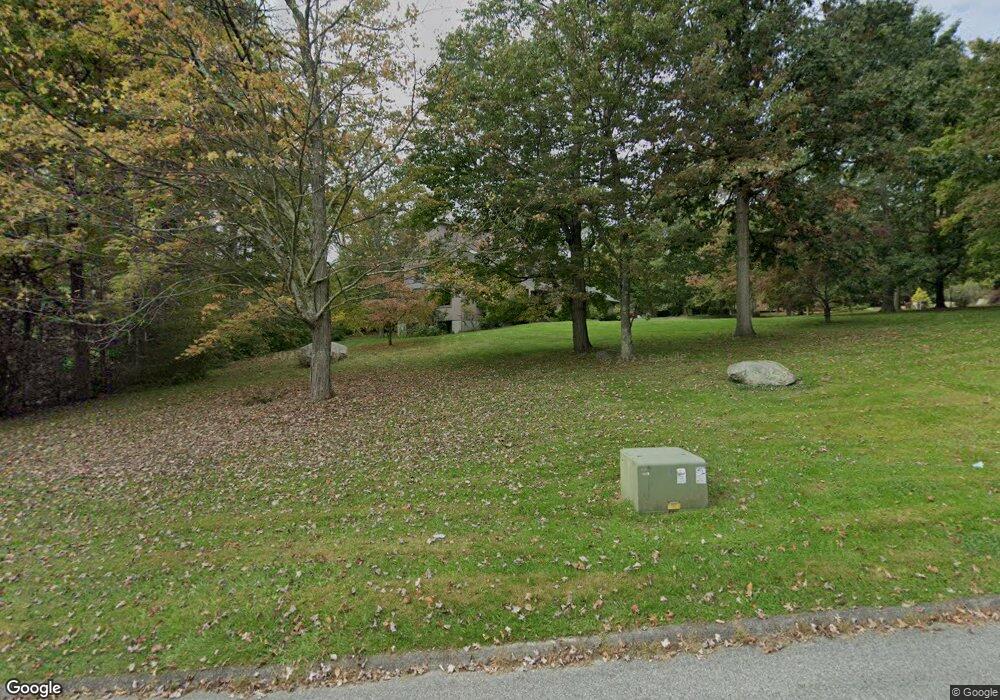 27 Apple Hill Dr, Cortlandt Manor, NY 10567 - photo 1