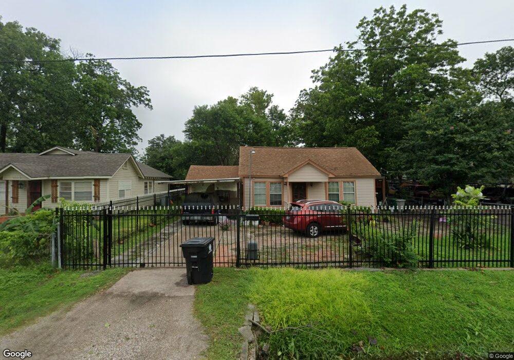 2615 Reid St, Houston, TX 77026 - photo 1