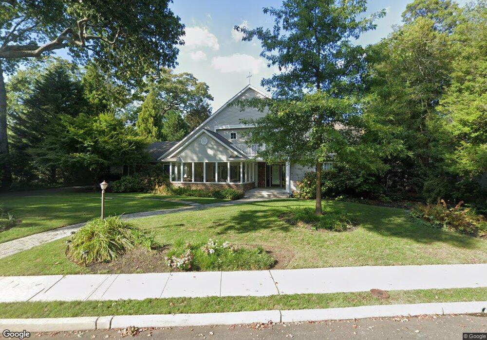 511 S Edgemere Dr, Allenhurst, NJ 07711 - photo 1