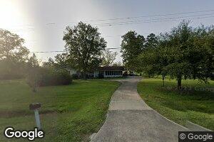 407 E Jl Tyre St, Screven, GA 31560