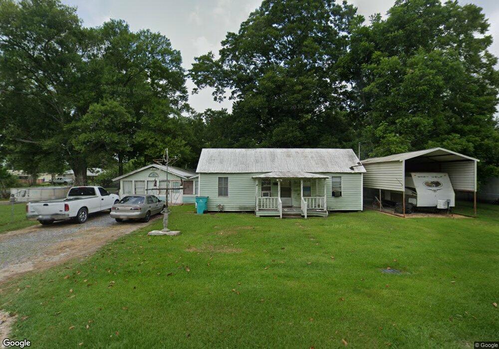 211 Corinne St, Eunice, LA 70535 - photo 1