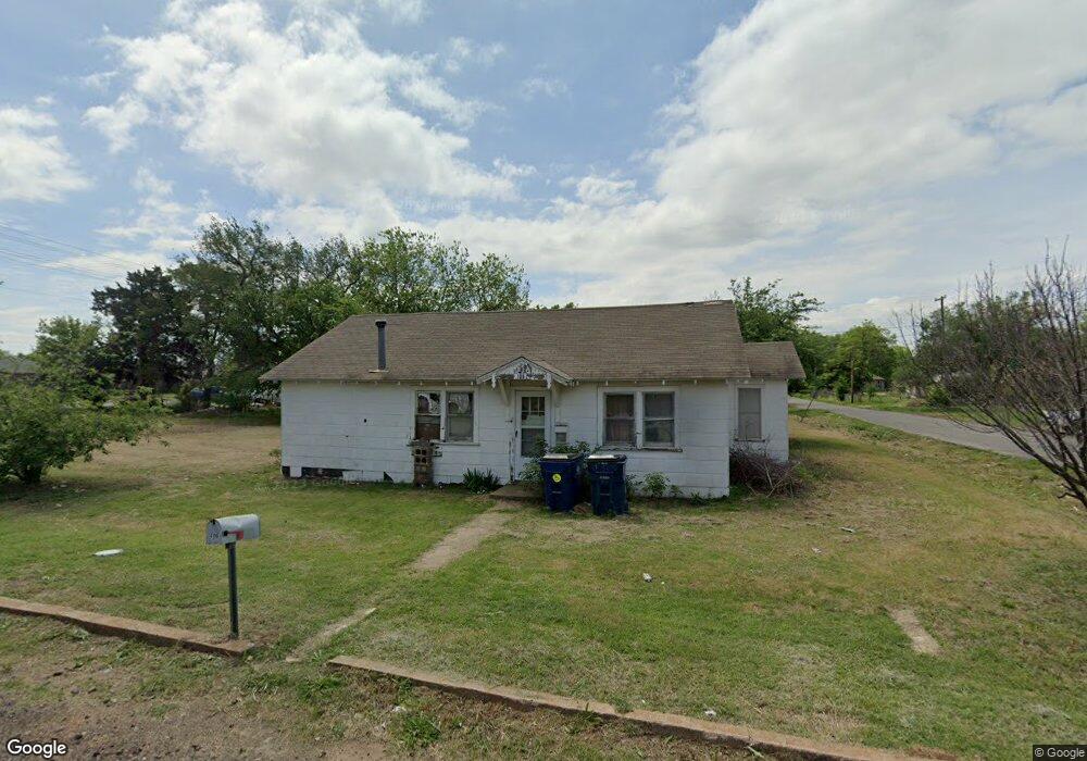 106 W Willow Ave, Duncan, OK 73533 - photo 1