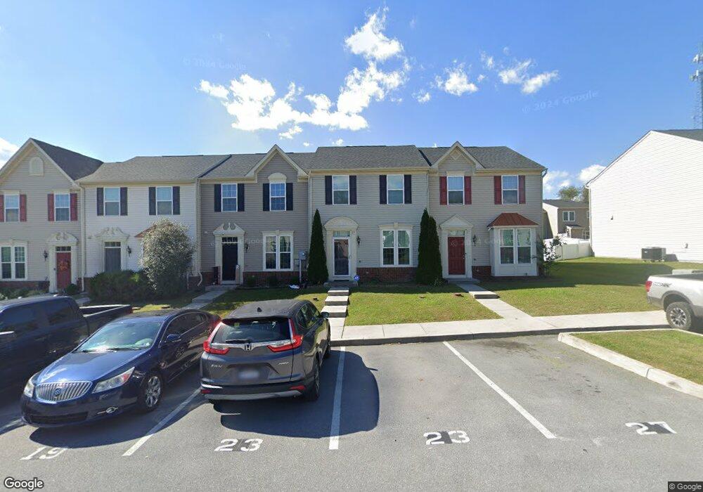 23 Mississippi Point, Falling Waters, WV 25419 - photo 1