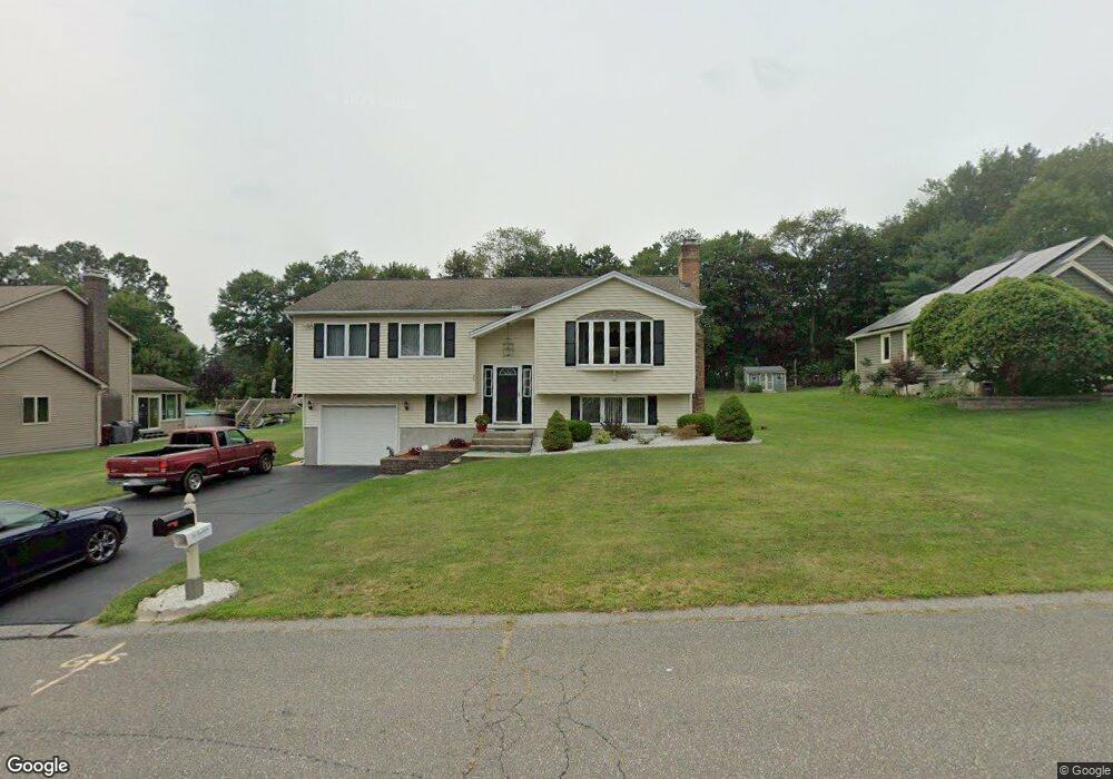 99 Overlook Dr, Ludlow, MA 01056 - photo 1