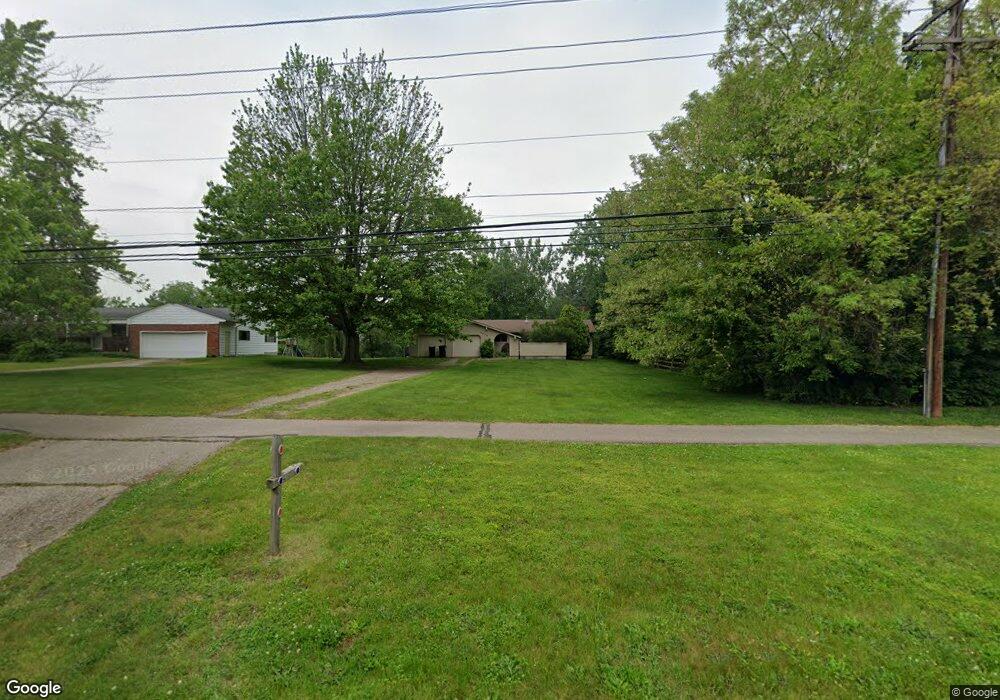 3590 W Tienken Rd, Rochester Hills, MI 48306 - photo 1