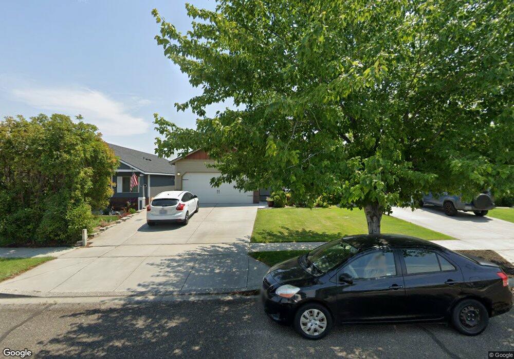 1919 S Neel St, Kennewick, WA 99338 - photo 1