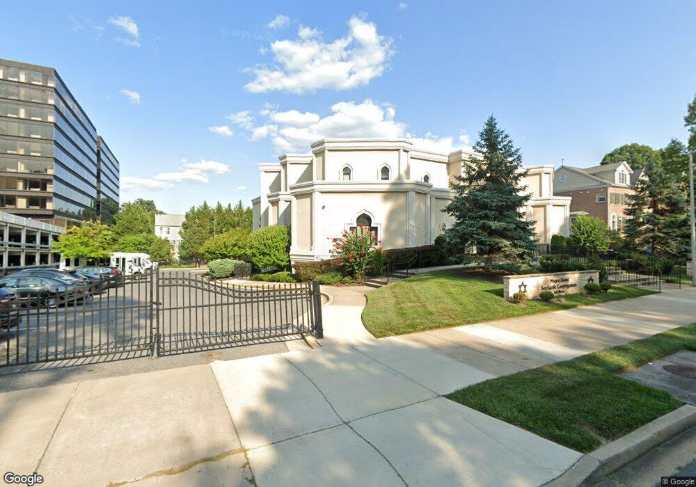 11215 Woodglen Dr, Rockville, MD 20852 - photo 1