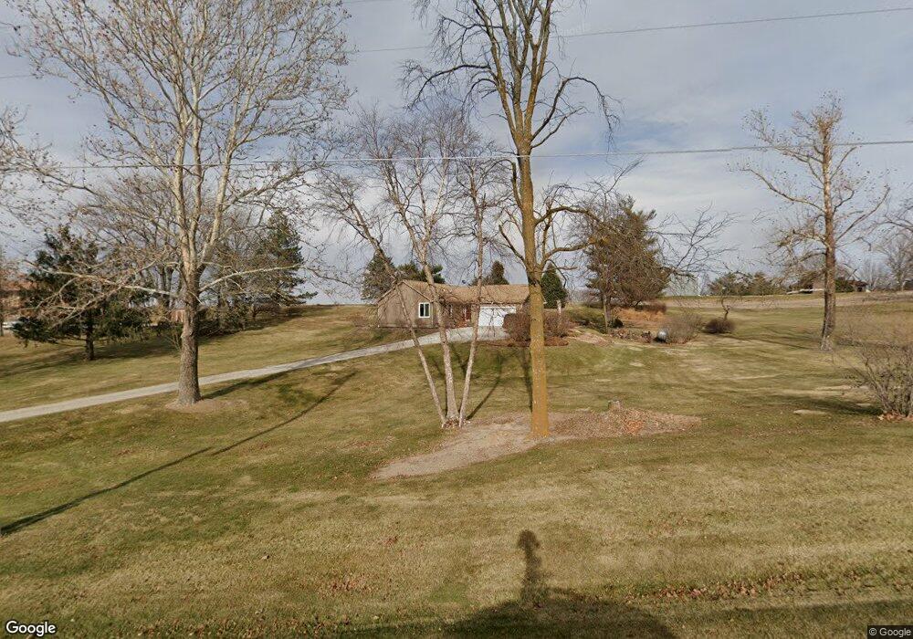 3430 N 19th Ave W, Newton, IA 50208 - photo 1