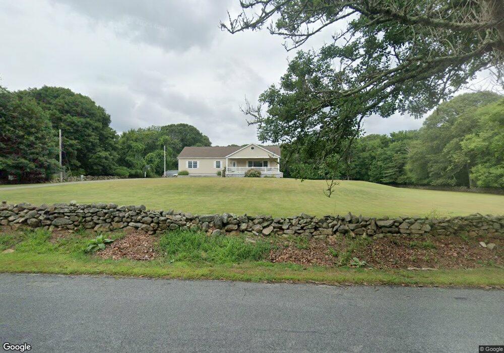 629 Horseneck Rd, South Dartmouth, MA 02748 - photo 1