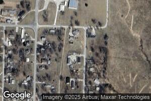 523 N Randolph St, Higbee, MO 65257