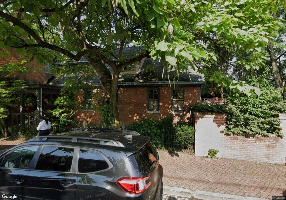 571 Mohawk St, Columbus, OH 43206 - photo 1