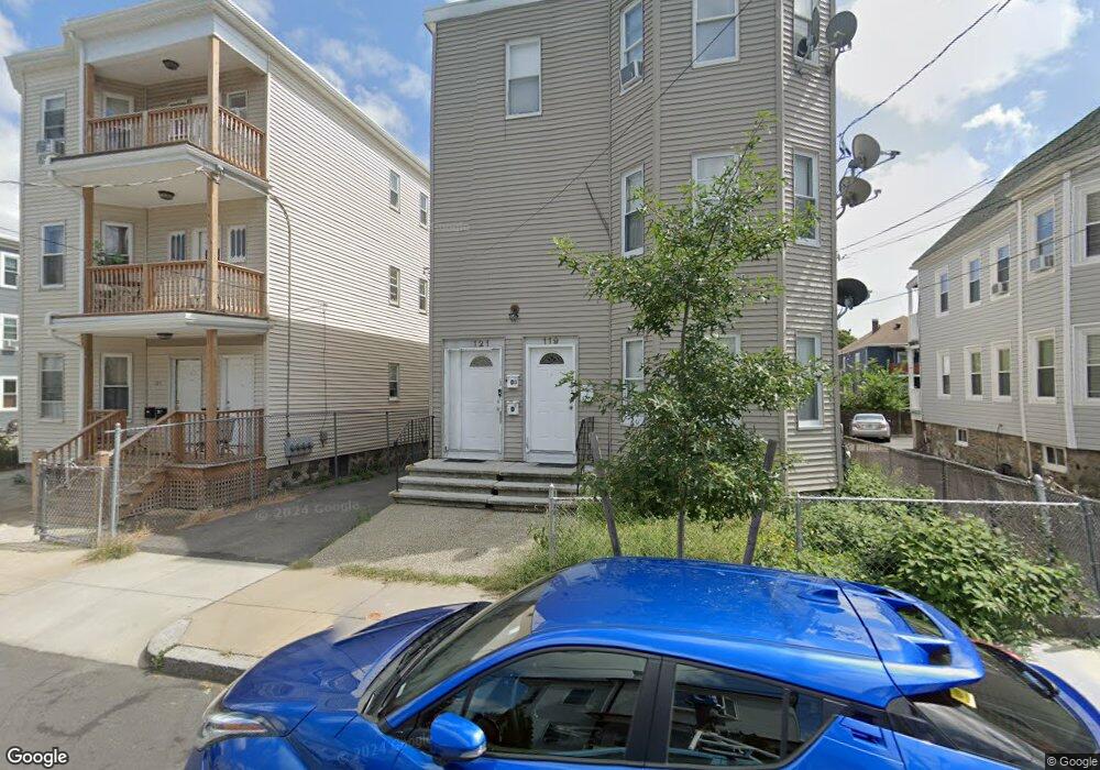 121 Boylston St unit B, Malden, MA 02148 - photo 1