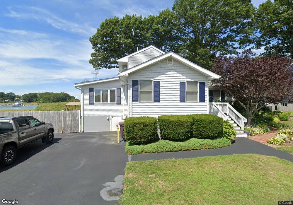 185 Hibiscus Ave, Weymouth, MA 02188 - photo 1