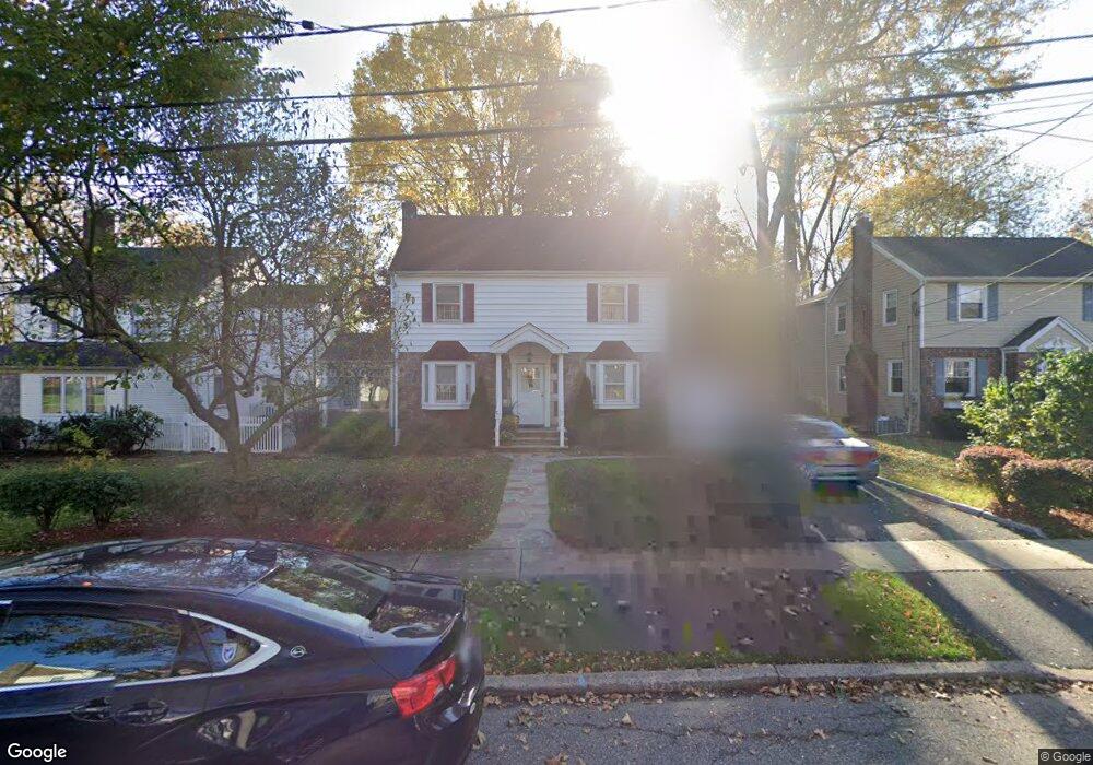 283 Voorhis Ave, River Edge, NJ 07661 - photo 1