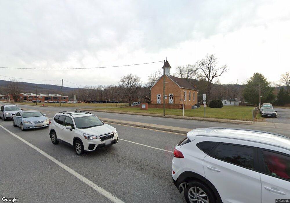 820 E Main St, Waynesboro, VA 22980 - photo 1