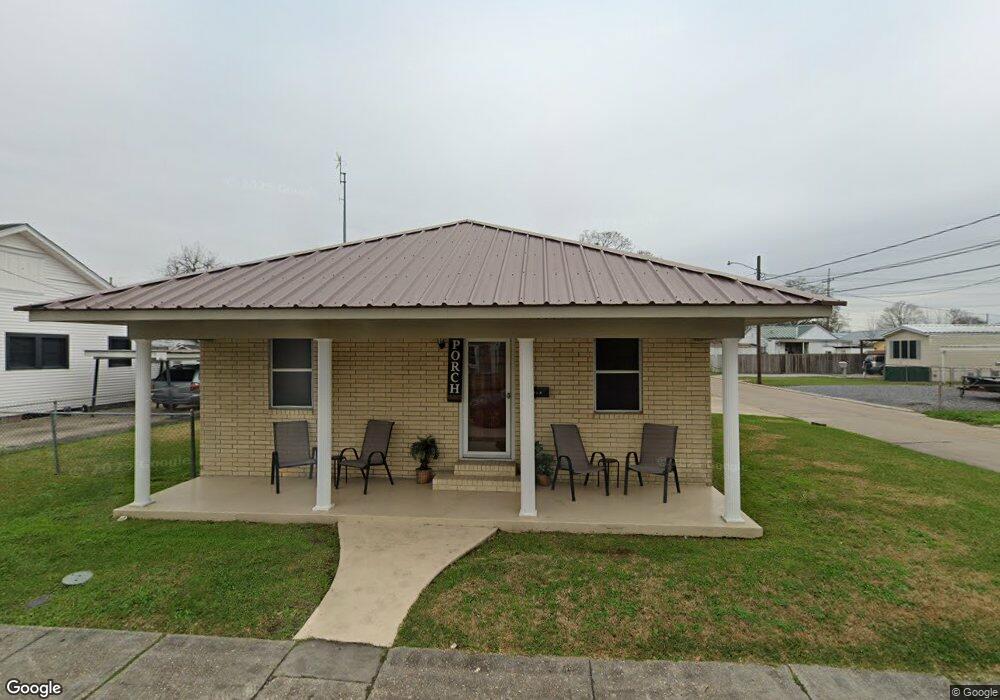 121 Doris St, New Iberia, LA 70560 - photo 1