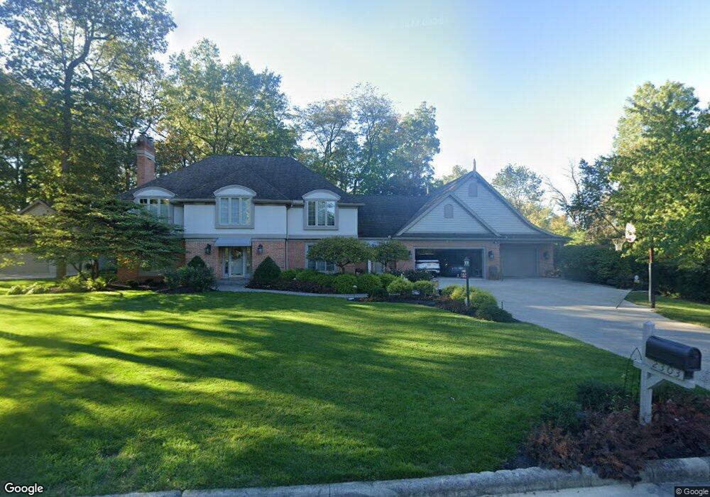 2303 Hampton Ct, Lima, OH 45805 - photo 1