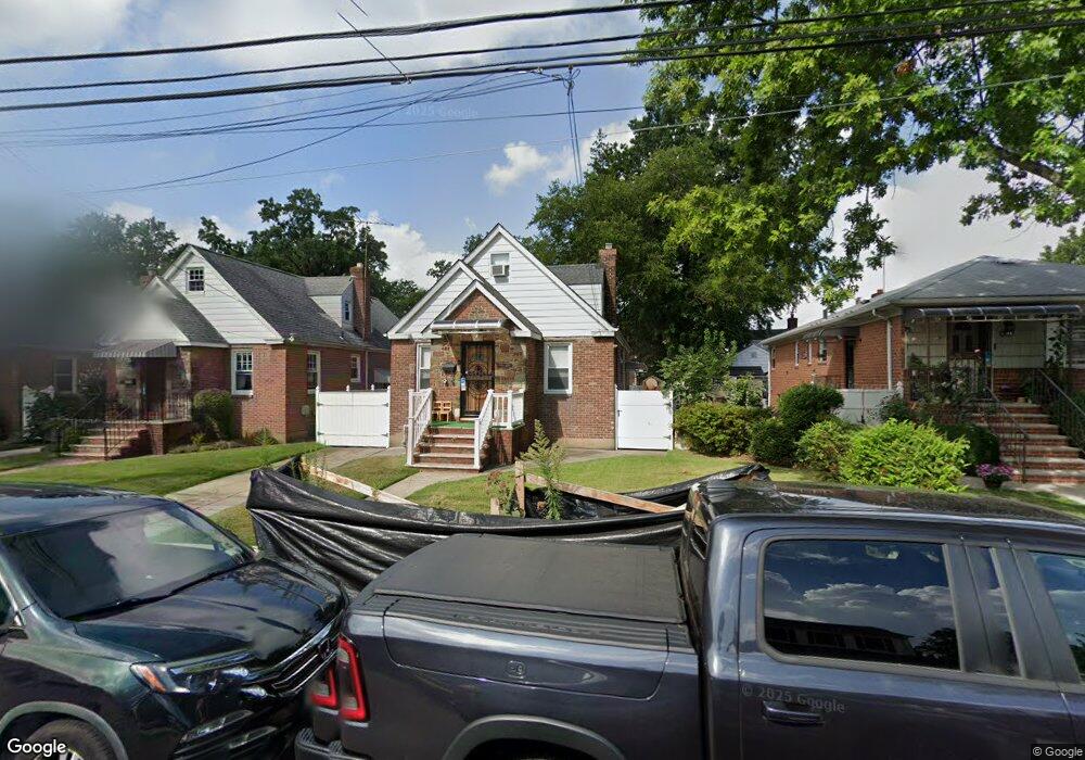 4372 167th St, Flushing, NY 11358 - photo 1