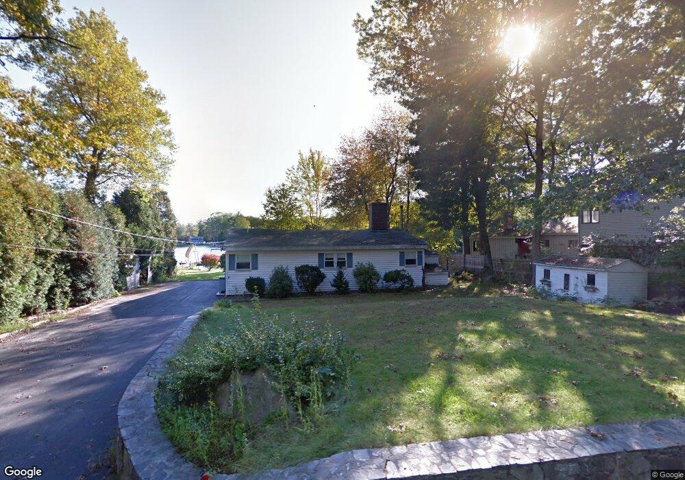 7 Escumbuit Rd, Derry, NH 03038 - photo 1