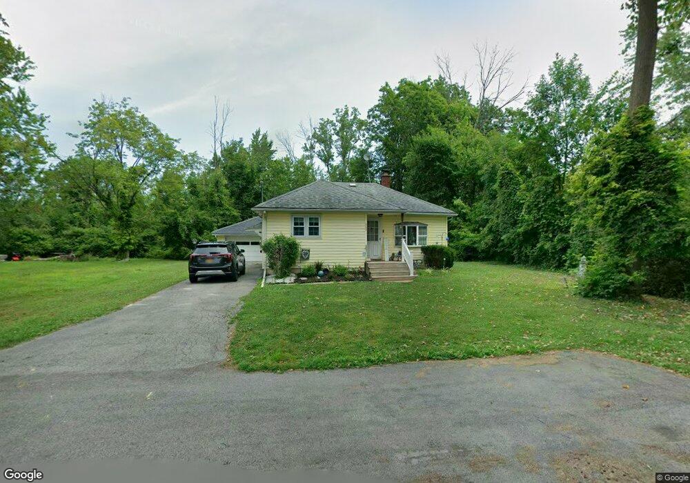 669 Wardell Ave, North Tonawanda, NY 14120 - photo 1