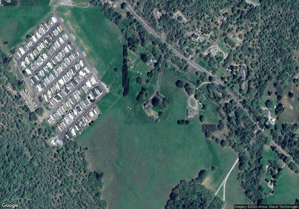 8131 Old Stage Rd, Central Point, OR 97502 - photo 1