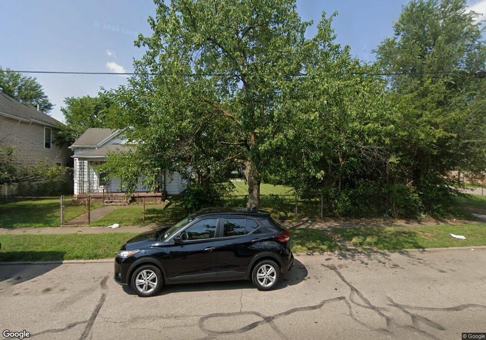 1919 Woodlawn Ave, Middletown, OH 45044 - photo 1